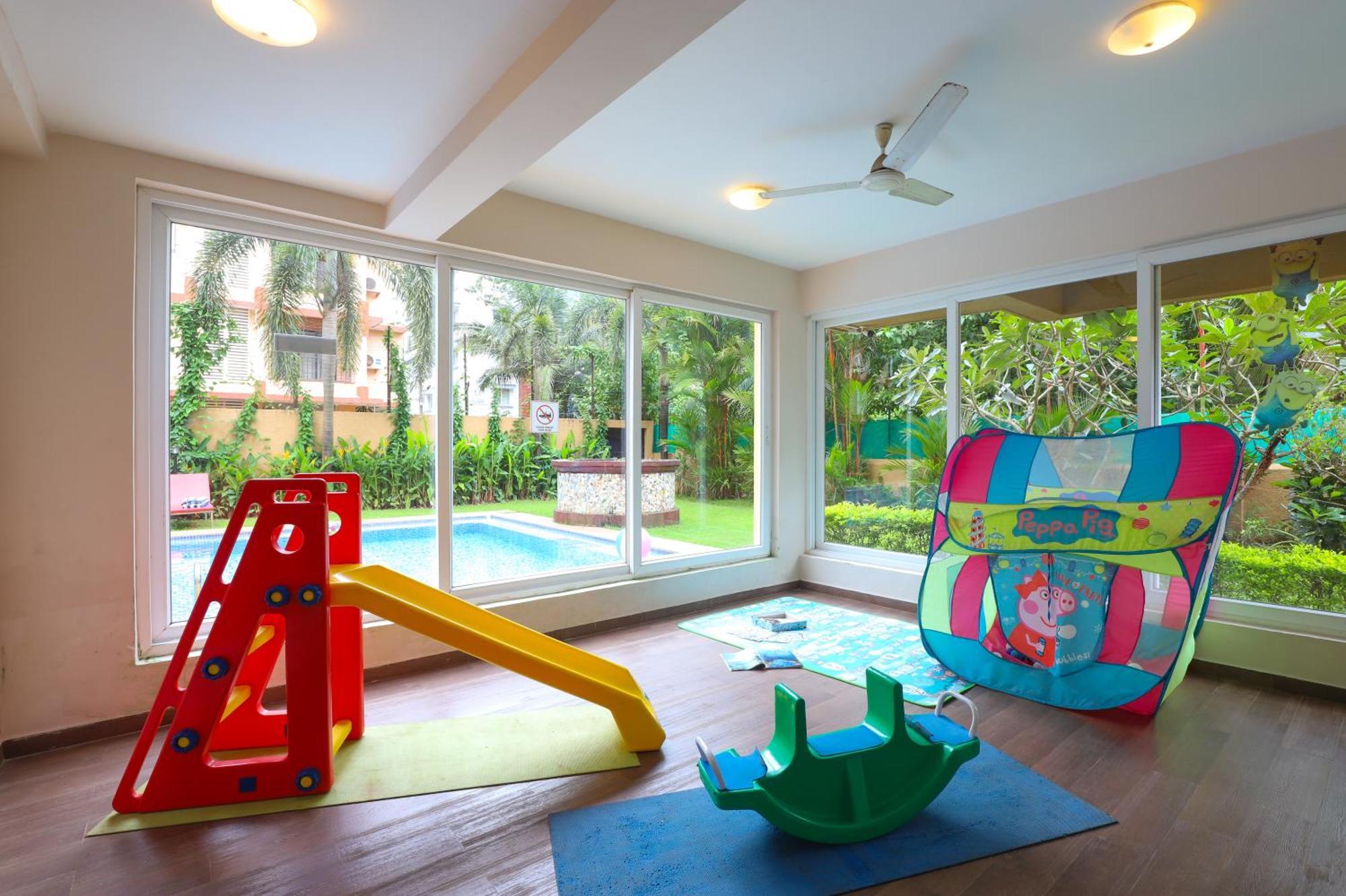 Veera Strand Park Serviced Apartments Near Calangute Exterior photo